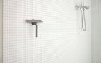 Zone Denmark Effortless Elegance Glass Wiper with Magnetic Holder for Stylish and Convenient Bathroom Maintenance Grey Marl, 6.7"x 8.3"inches - Image 3