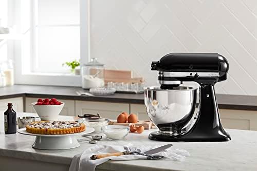 KitchenAid Artisan, 5-Qt Tilt Head Stand Mixer, KSM150PS, Onyx Black - Image 6