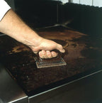 3M Scotch-Brite Heavy Duty Griddle Pad 82, 4.5 in x 5.5 in, 10/Box - Image 3