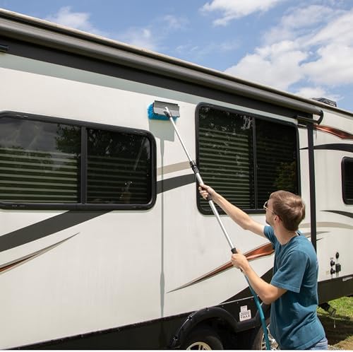 Camco RV Flow-Through Wash Brush - Image 2